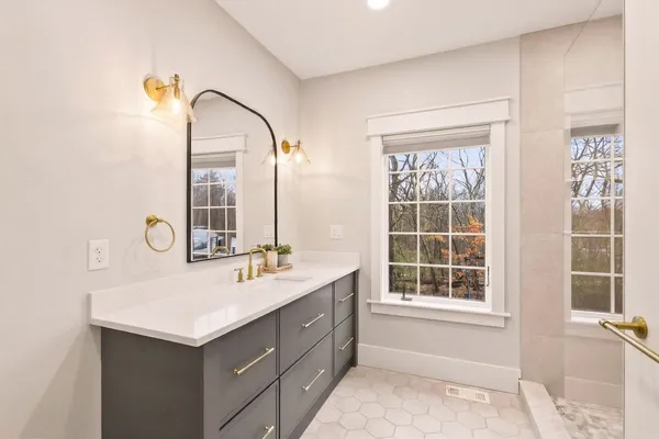 $2,299,000 | 9 Floral Street, Windham, NH 03087