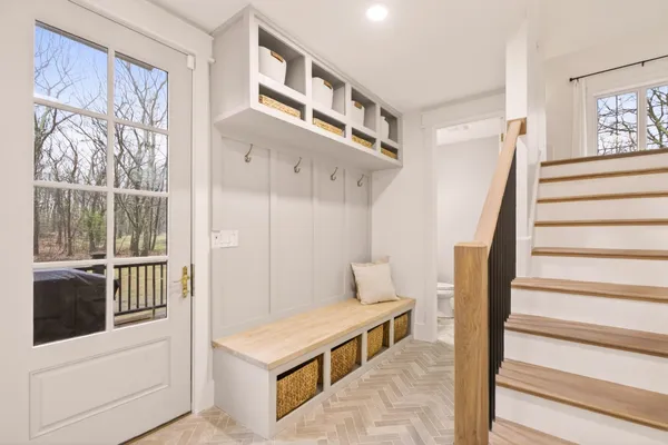 $2,299,000 | 9 Floral Street, Windham, NH 03087