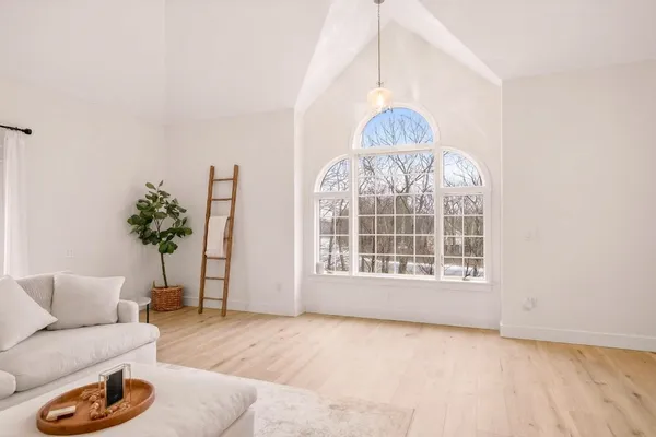 $2,299,000 | 9 Floral Street, Windham, NH 03087