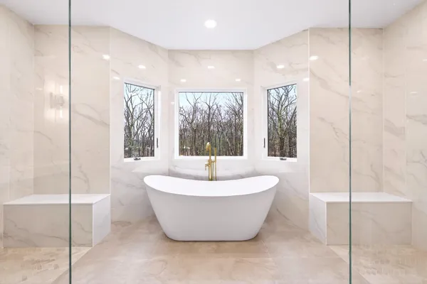 $2,299,000 | 9 Floral Street, Windham, NH 03087