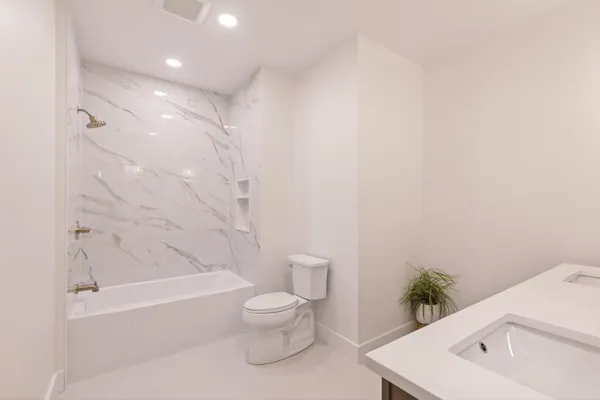 $2,299,000 | 9 Floral Street, Windham, NH 03087