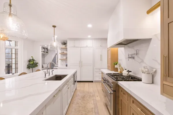 $2,299,000 | 9 Floral Street, Windham, NH 03087