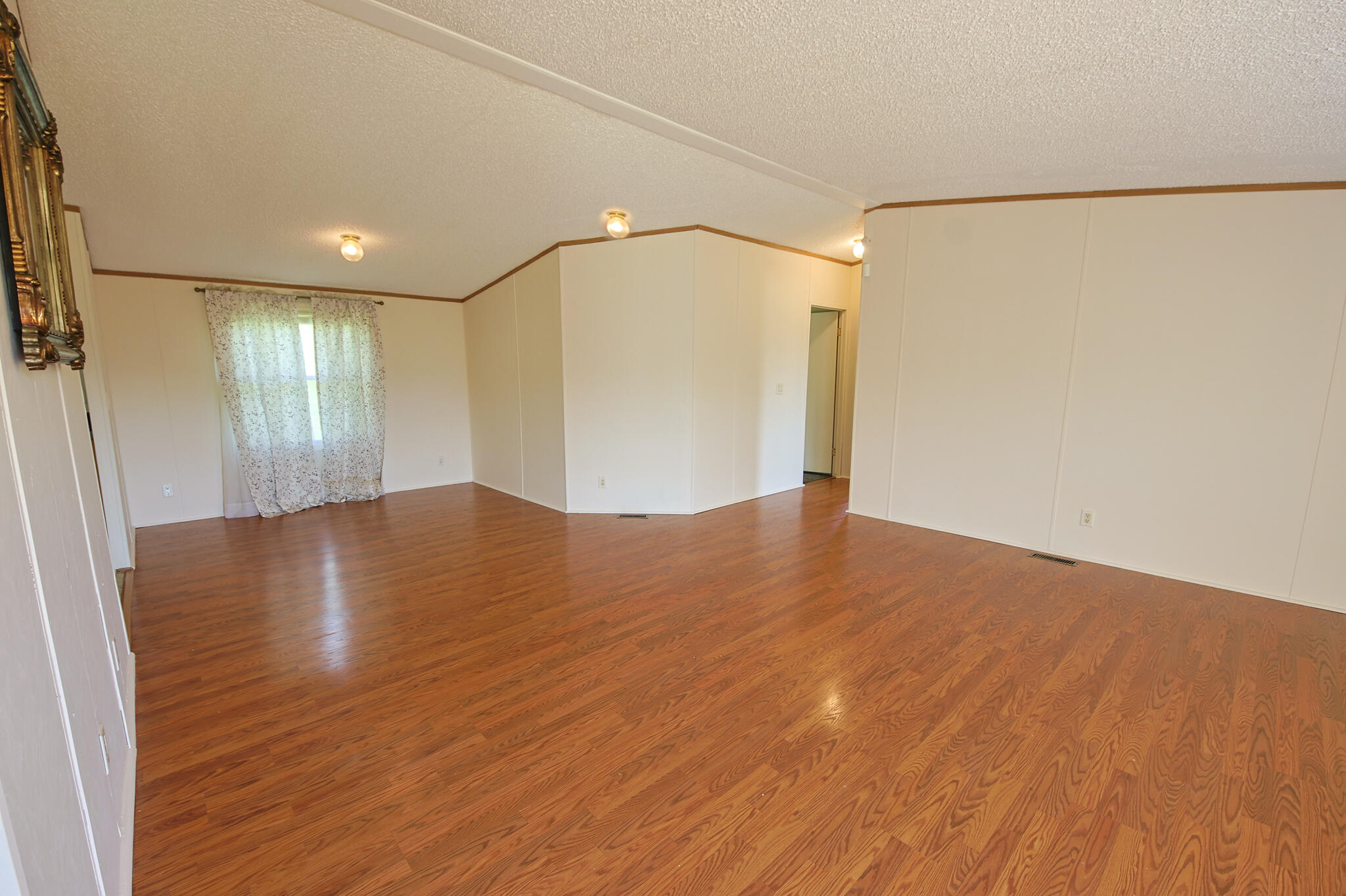 11222 Irvine Road Winchester, KY 40391 - Photo 26 of 44 5F7A9920