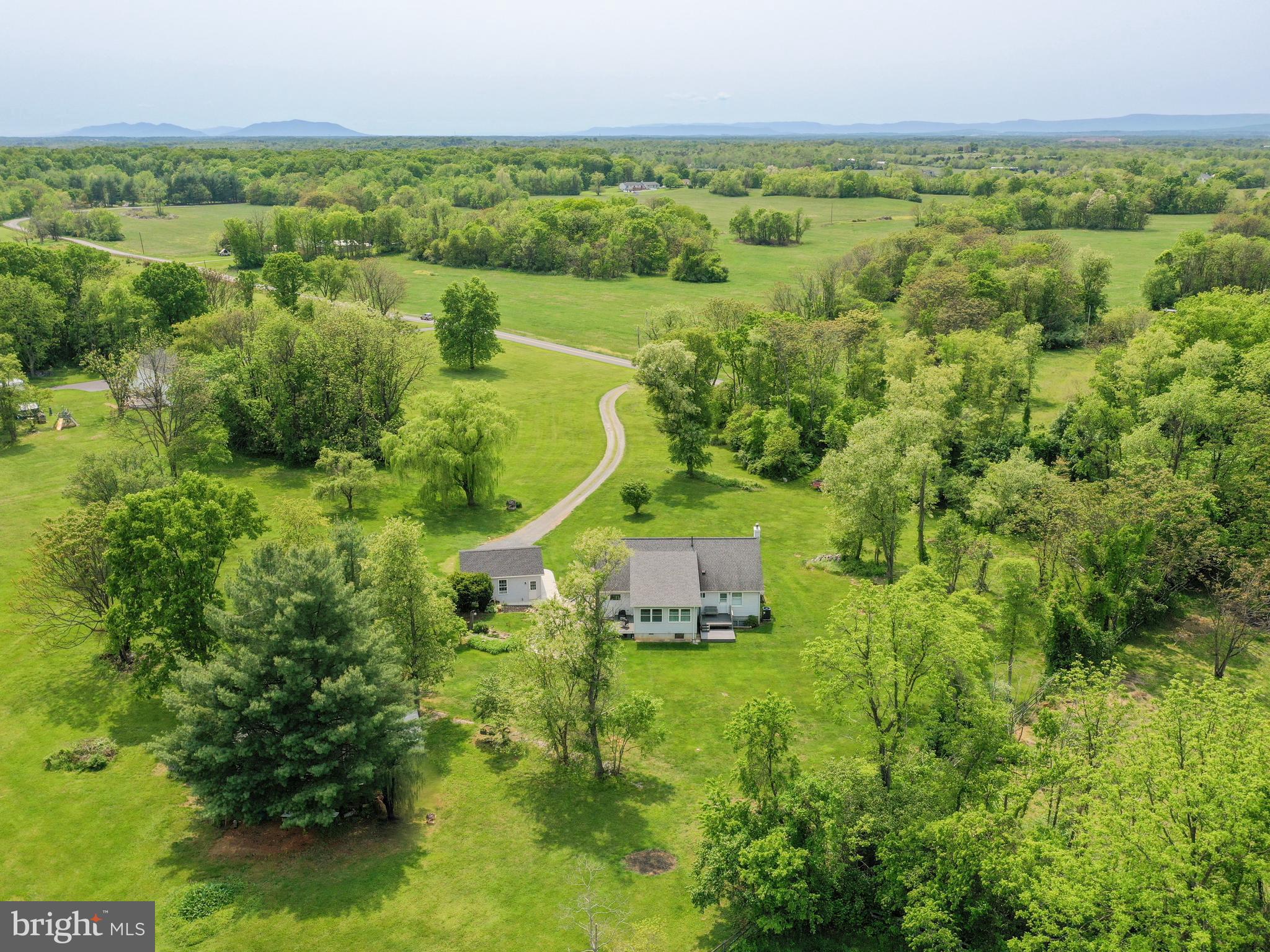 2273 Senseny Road Berryville, VA 22611 - Photo 13 of 43 Gallery Image 13