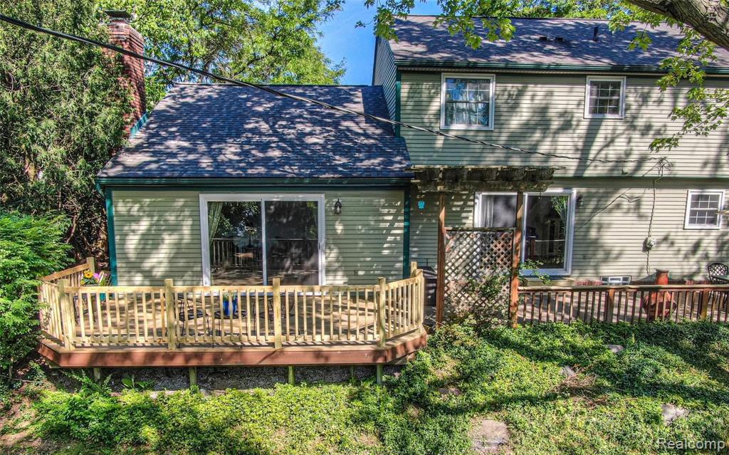 741 Rutgers Road Rochester Hills, MI 48309 - Photo 7 of 37