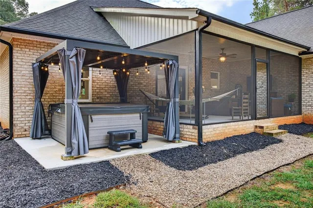 $689,000 | 1219 Scout Road, Lexington, NC 27292