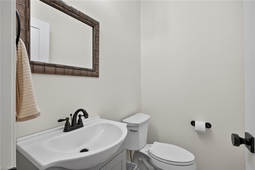 1219 Scout Road Lexington, NC 27292 - Photo 17 of 50