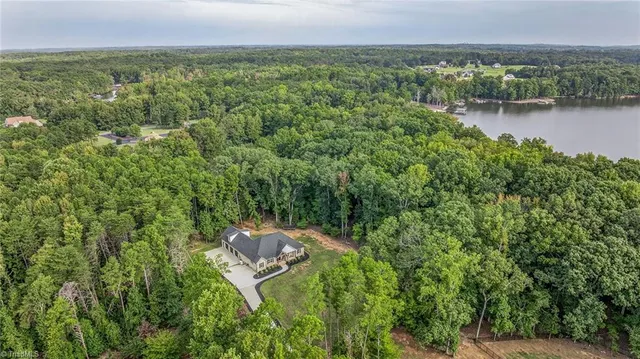 $689,000 | 1219 Scout Road, Lexington, NC 27292