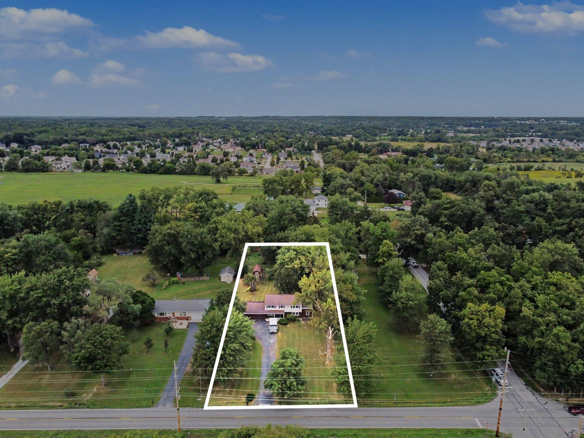 103 West Division Road Valparaiso, IN 46385 - Photo 18 of 41 2038x1529