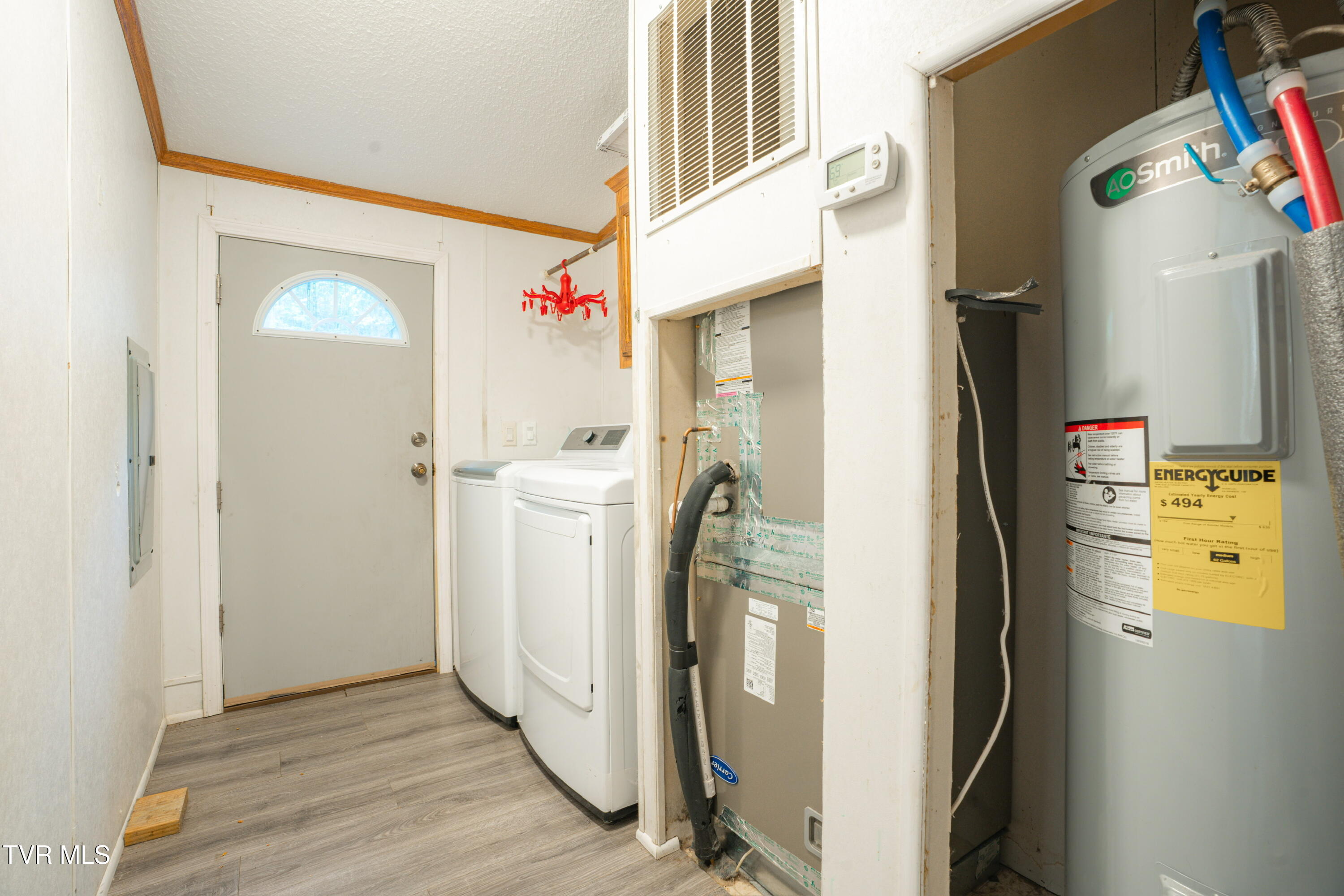 100 Edwards Ridge Road Erwin, TN 37650 - Photo 18 of 20 Laundryroom2