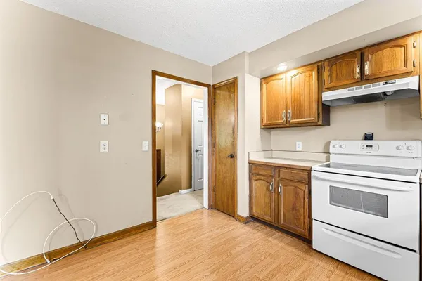 $259,900 | 4325 Miller Road, St. Joseph, MO 64505