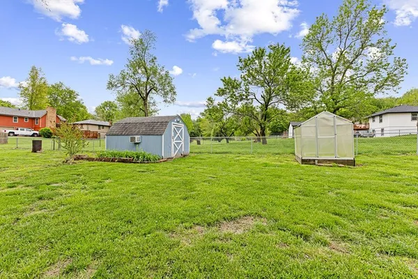 $259,900 | 4325 Miller Road, St. Joseph, MO 64505