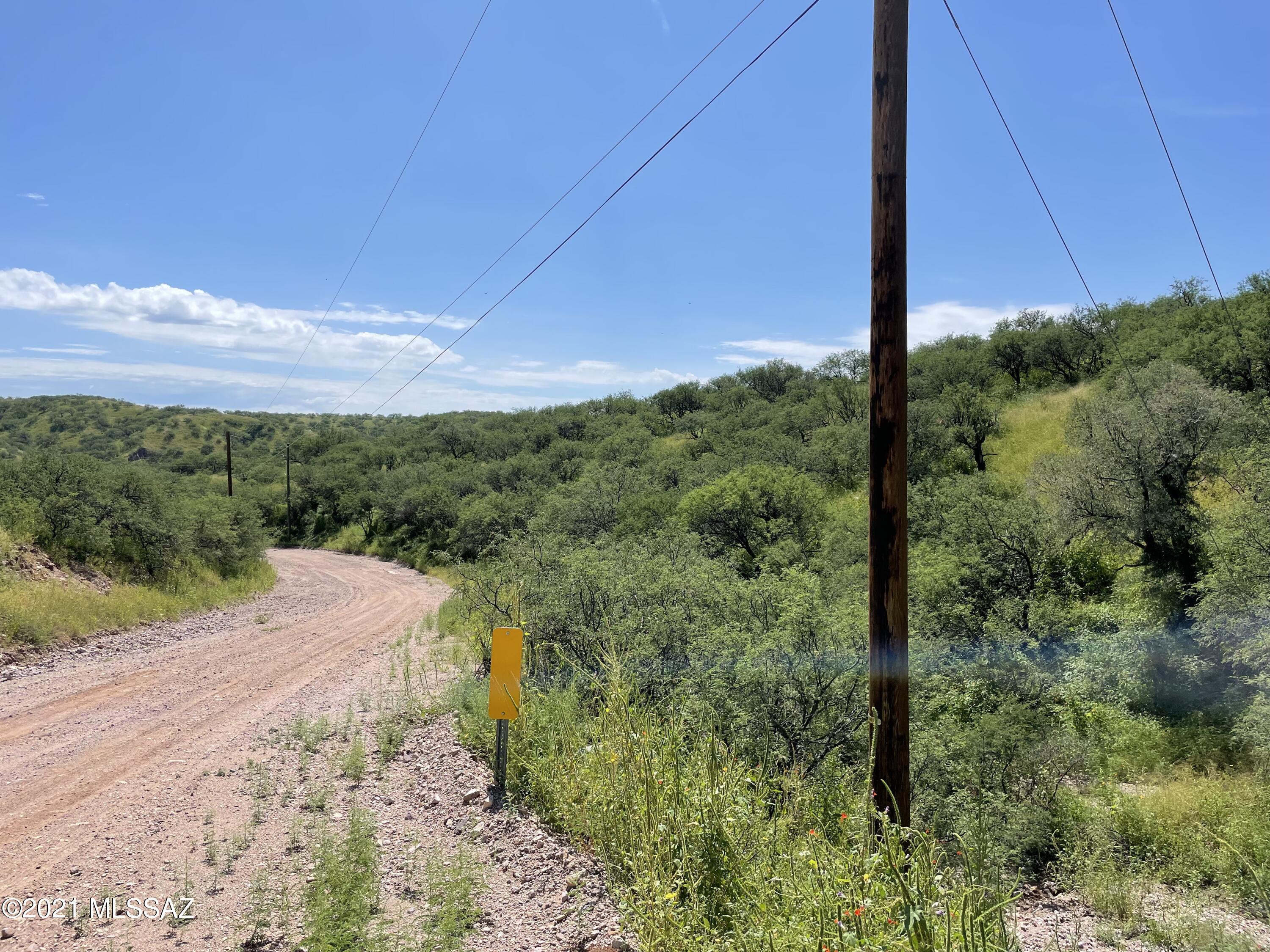 545 Celeya Court, Unit 5 Rio Rico, AZ 85648 - Photo 3 of 6