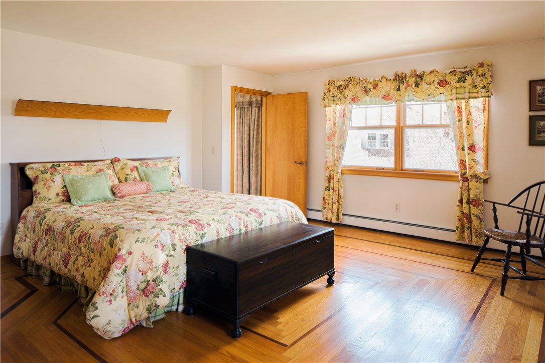 16 Plimpton Road Westerly, RI 02891 - Photo 12 of 18