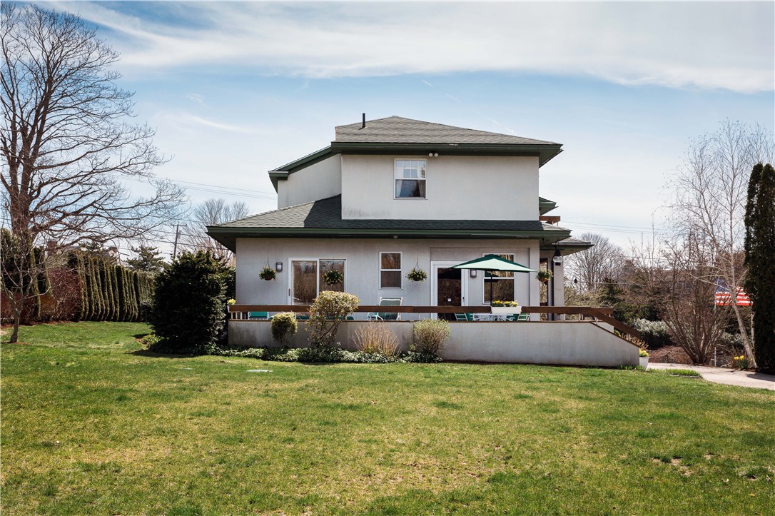 16 Plimpton Road Westerly, RI 02891 - Photo 14 of 18