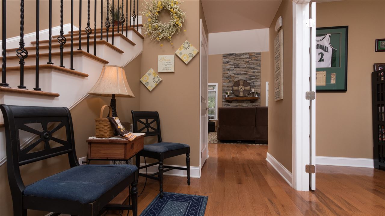 1023 Big Bend Road Barboursville, WV 25504 - Photo 4 of 32 Gallery Image 4