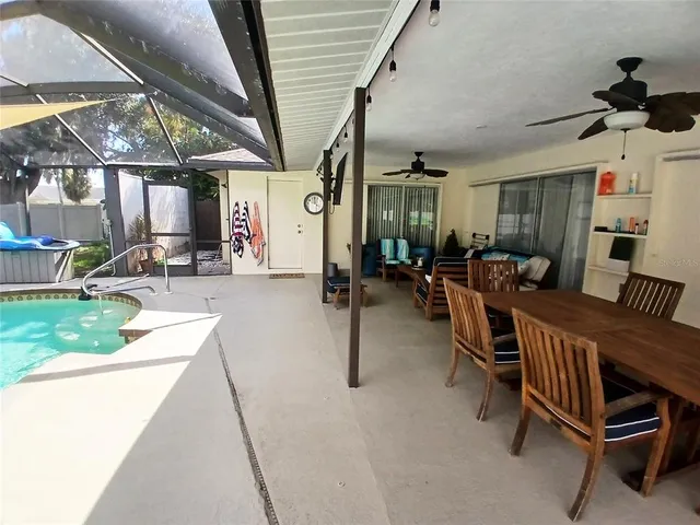 $4,900 | 4131 Center Gate Boulevard, Sarasota, FL 34233