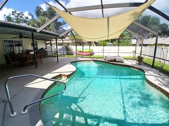 $4,900 | 4131 Center Gate Boulevard, Sarasota, FL 34233