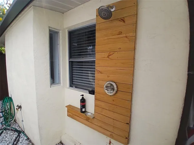 $4,900 | 4131 Center Gate Boulevard, Sarasota, FL 34233