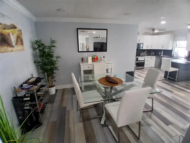 $4,900 | 4131 Center Gate Boulevard, Sarasota, FL 34233