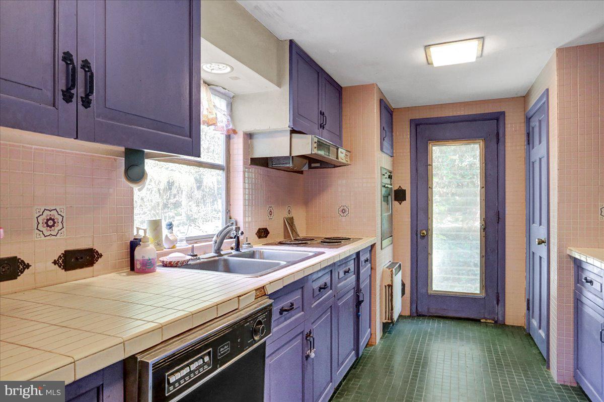 535 Snyder Road Perkiomenville, PA 18074 - Photo 21 of 54 Gallery Image 21