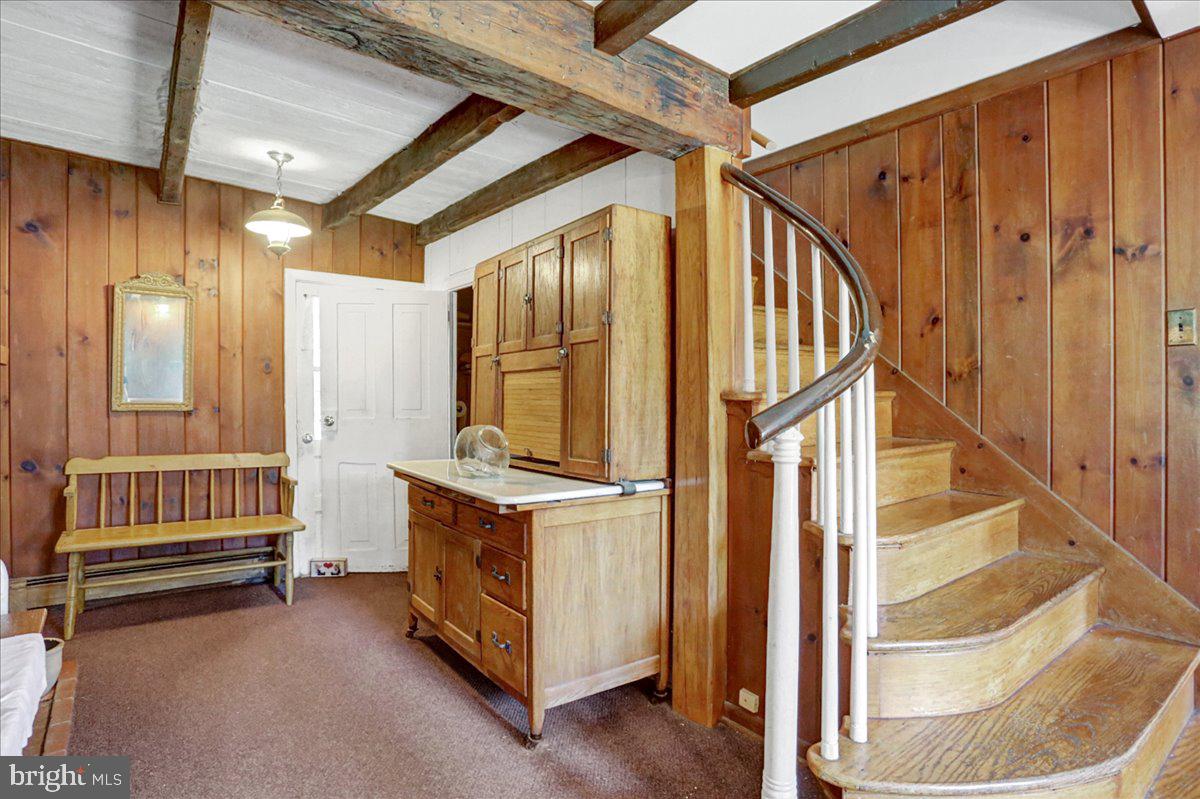 535 Snyder Road Perkiomenville, PA 18074 - Photo 22 of 54 Stairway to upper level