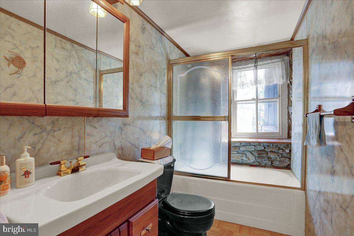 535 Snyder Road Perkiomenville, PA 18074 - Photo 36 of 54 Bath bath