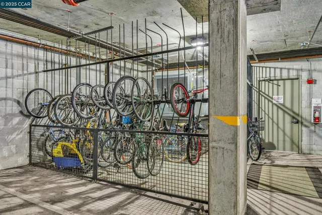 $3,400 | 1310 Creekside Drive, Walnut Creek, CA 94596