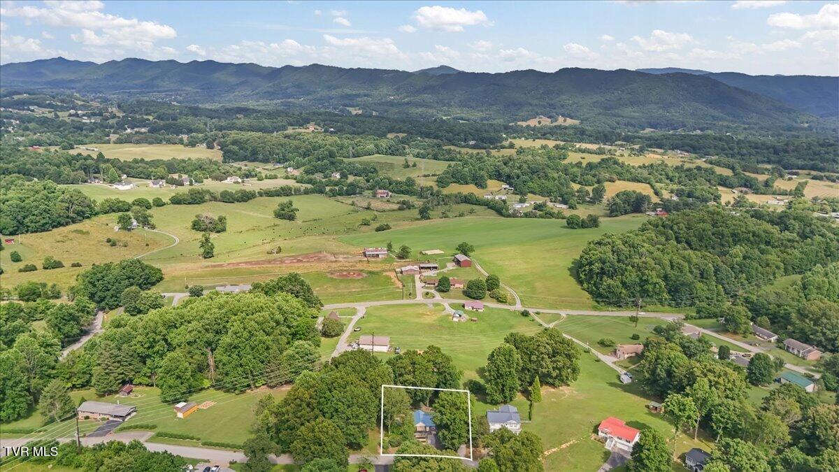 152 Cochran Road Jonesborough, TN 37659 - Photo 53 of 62 53-DJI_20260606164336_0125_D