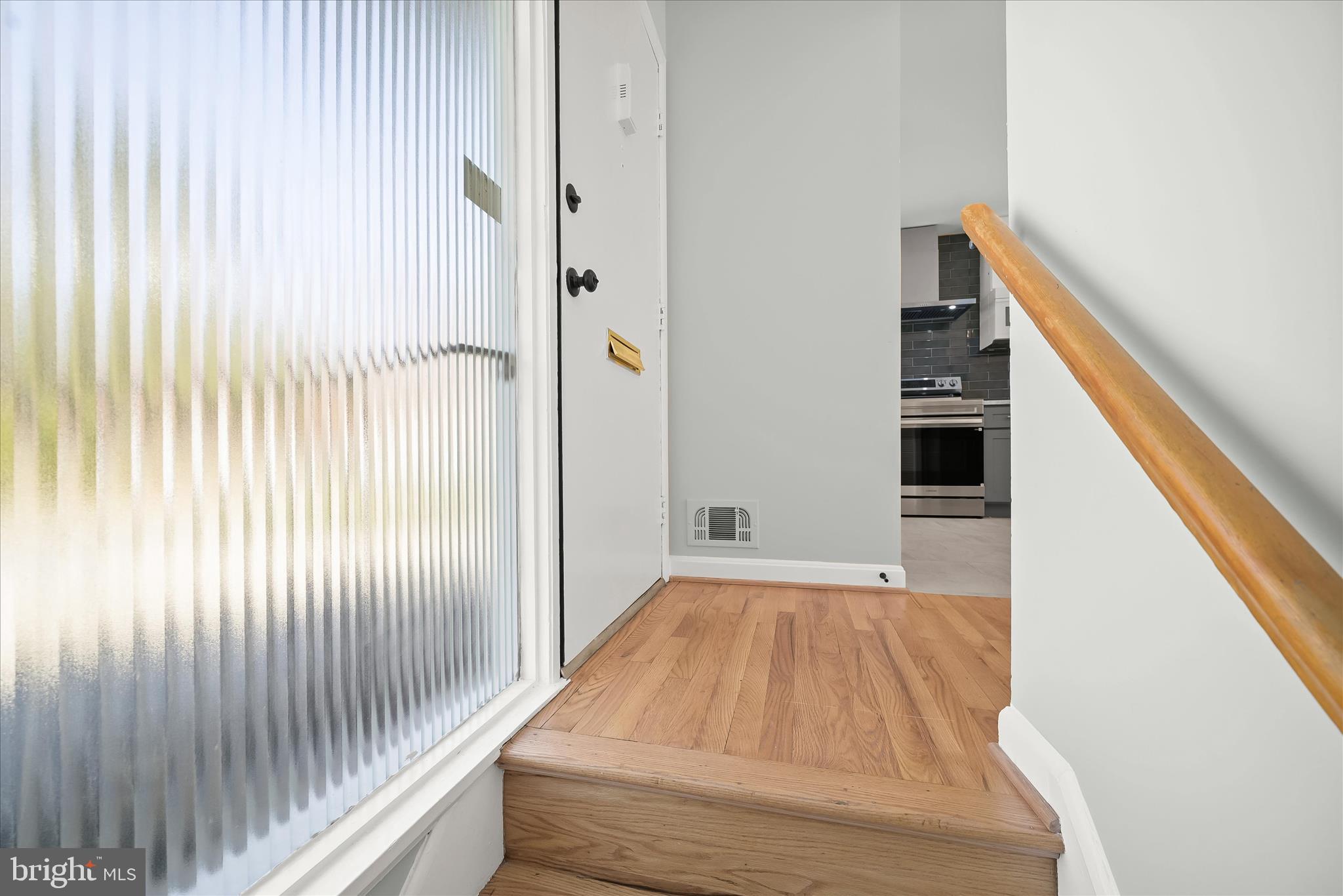 9720 Hedin Drive Silver Spring, MD 20903 - Photo 48 of 79 Hedin045