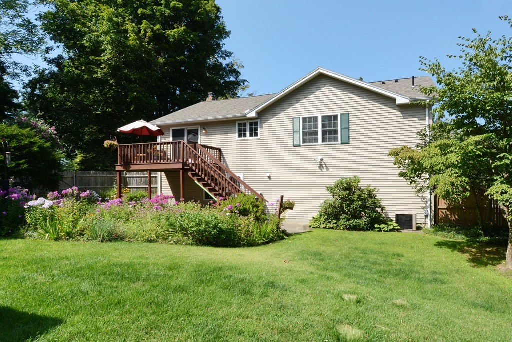 2 Allison Road, Unit 1B Northborough, MA 01532 - Photo 2 of 30 Gallery Image 2