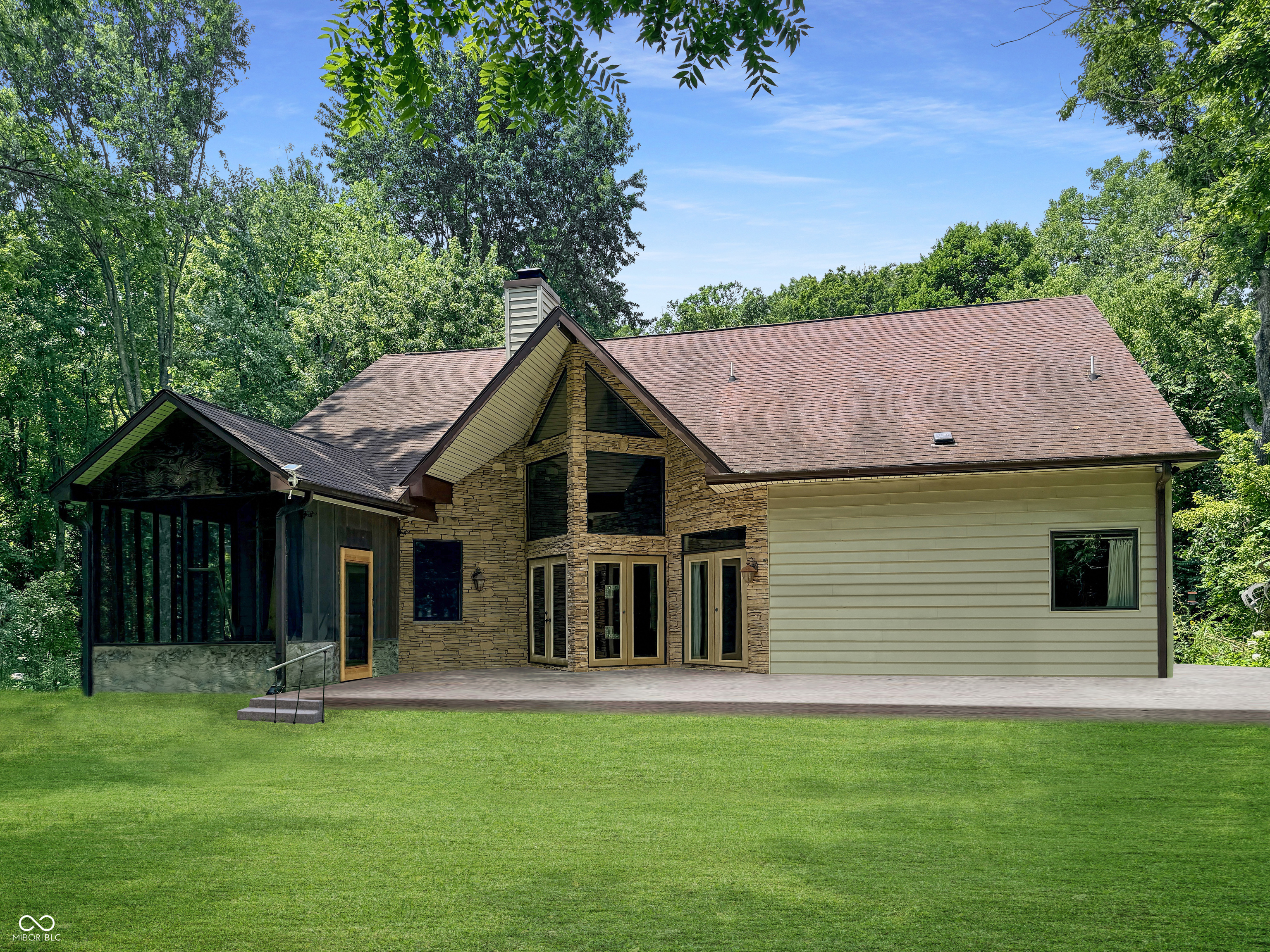 8197 Sargent Road Indianapolis, IN 46256 - Photo 4 of 43 Gallery Image 4