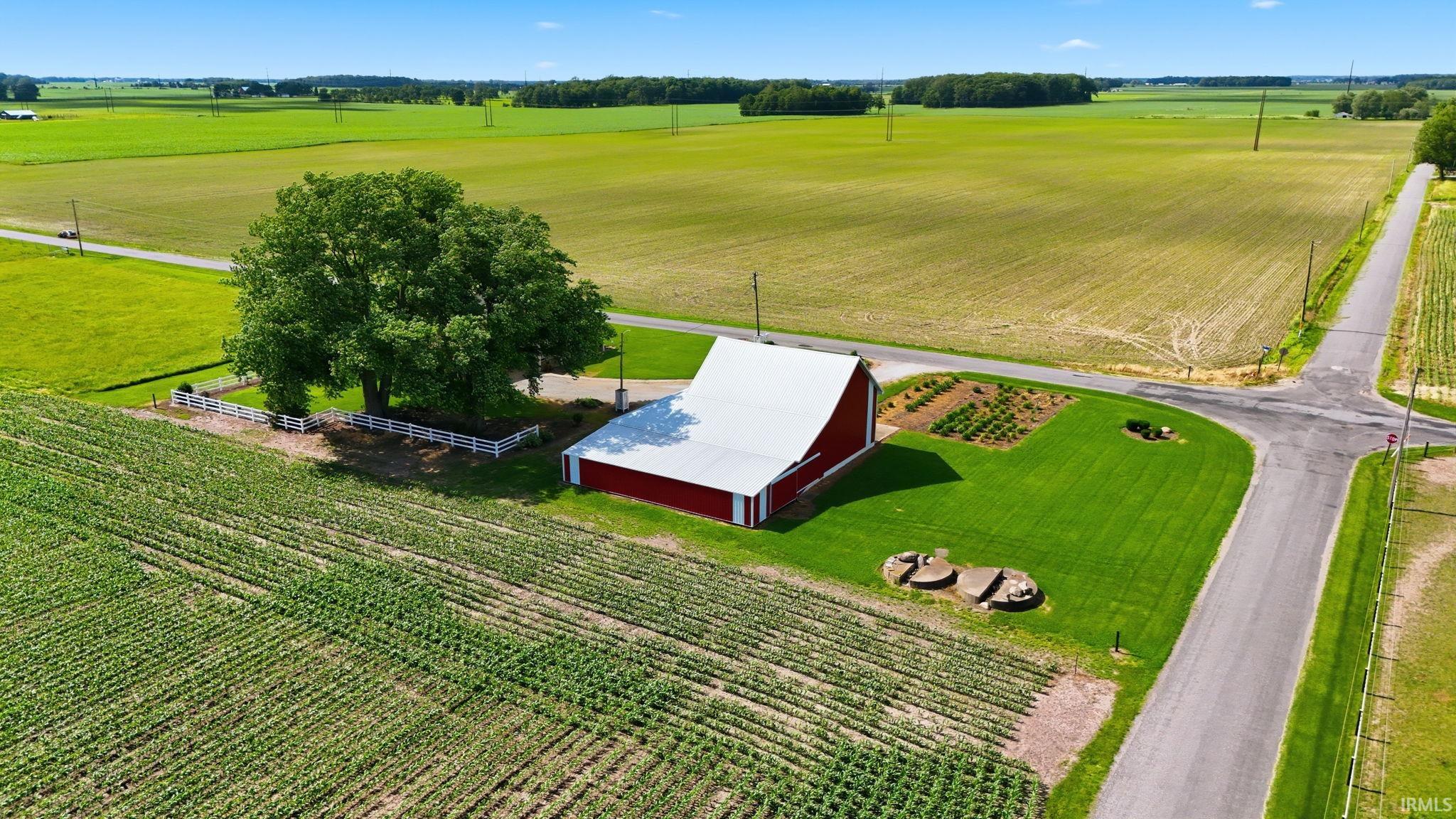 1027 12th Road Bourbon, IN 46504 - Photo 45 of 46