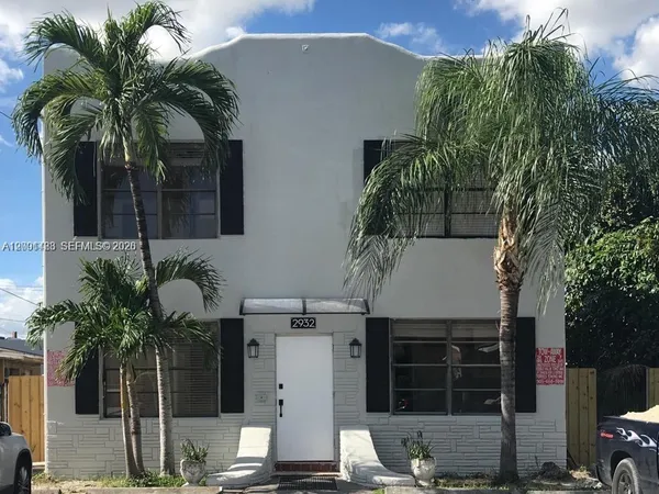 $2,400 | 2932 Northwest 16th Avenue, Unit 3, Miami, FL 33142