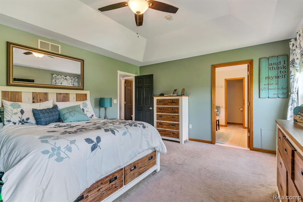5389 Bentley Lake Road Howell, MI 48843 - Photo 23 of 48