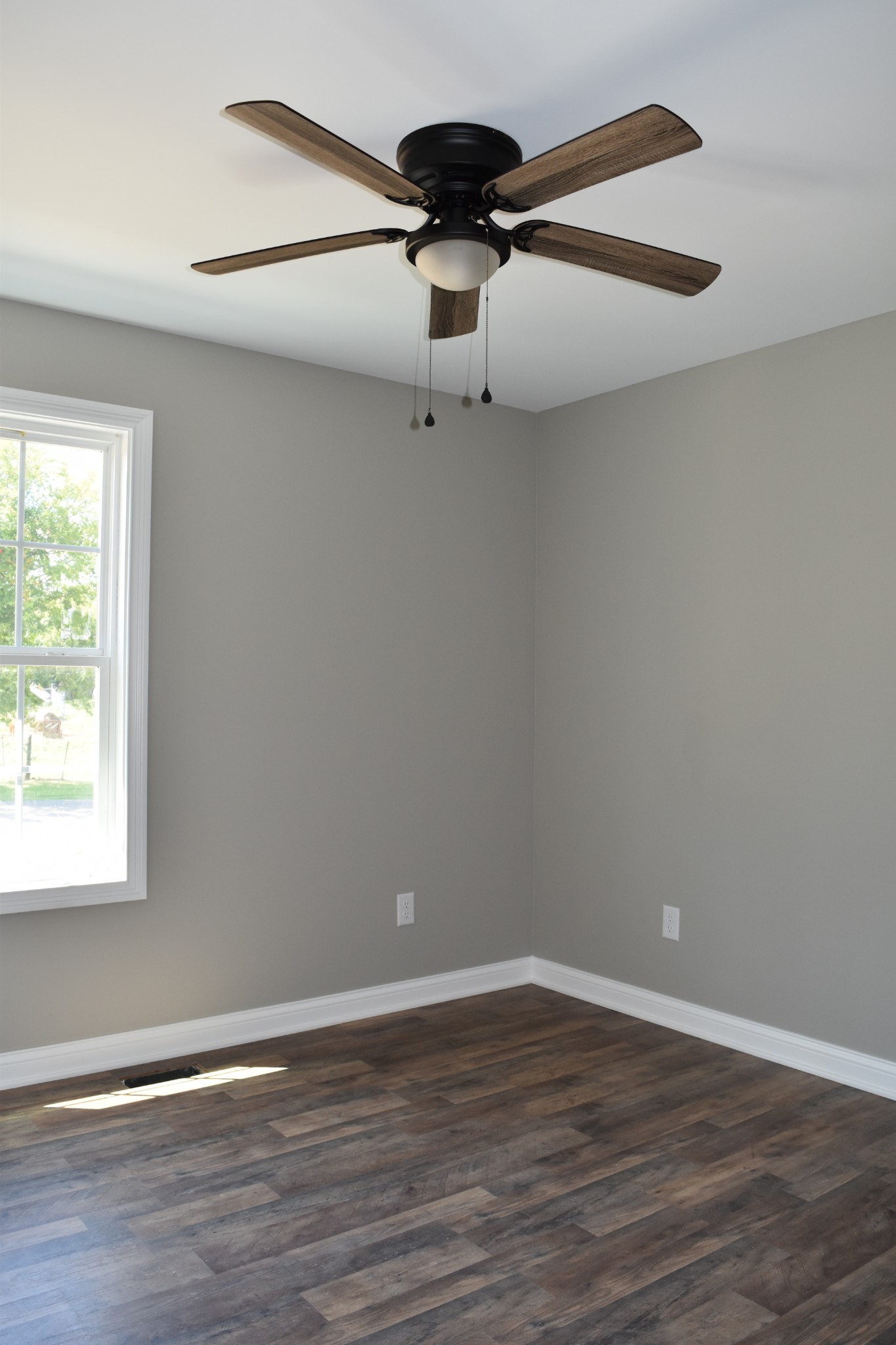455 James Whitefield Road Bethpage, TN 37022 - Photo 12 of 16 Gallery Image 12
