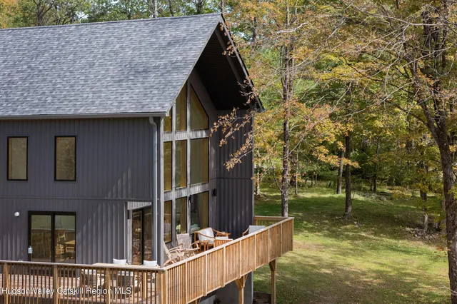 $895,000 | 171 Birchall Road, Wawarsing, NY 12428