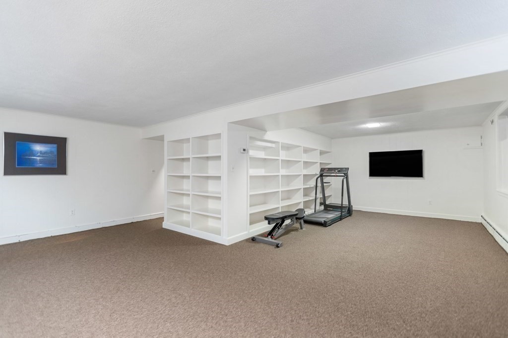 40 Nobscot Road Weston, MA 02493 - Photo 34 of 37 Gallery Image 34