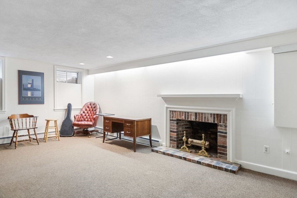 40 Nobscot Road Weston, MA 02493 - Photo 35 of 37 Gallery Image 35
