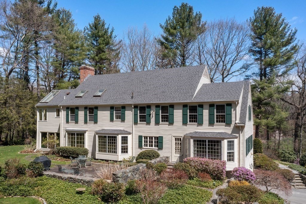 40 Nobscot Road Weston, MA 02493 - Photo 36 of 37 Gallery Image 36