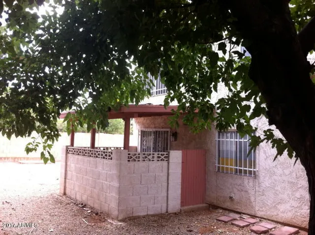 $1,695 | 16033 North 25th Drive, Phoenix, AZ 85023