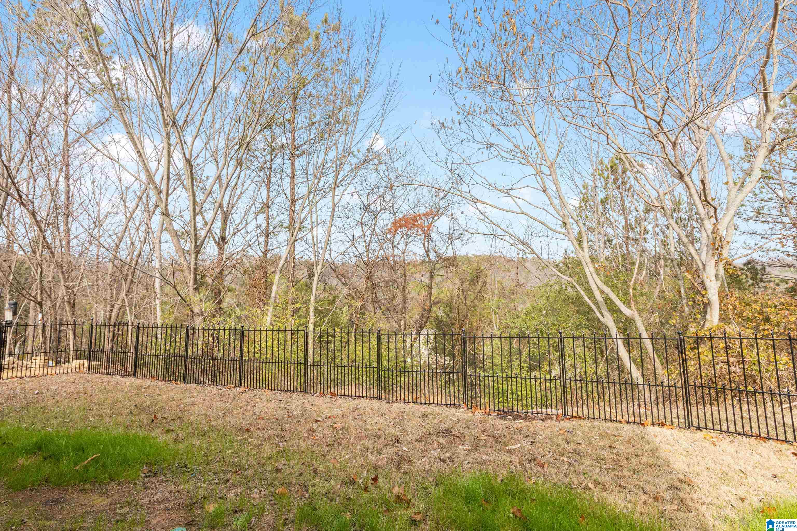 552 Summit Circle Fultondale, AL 35068 - Photo 26 of 34