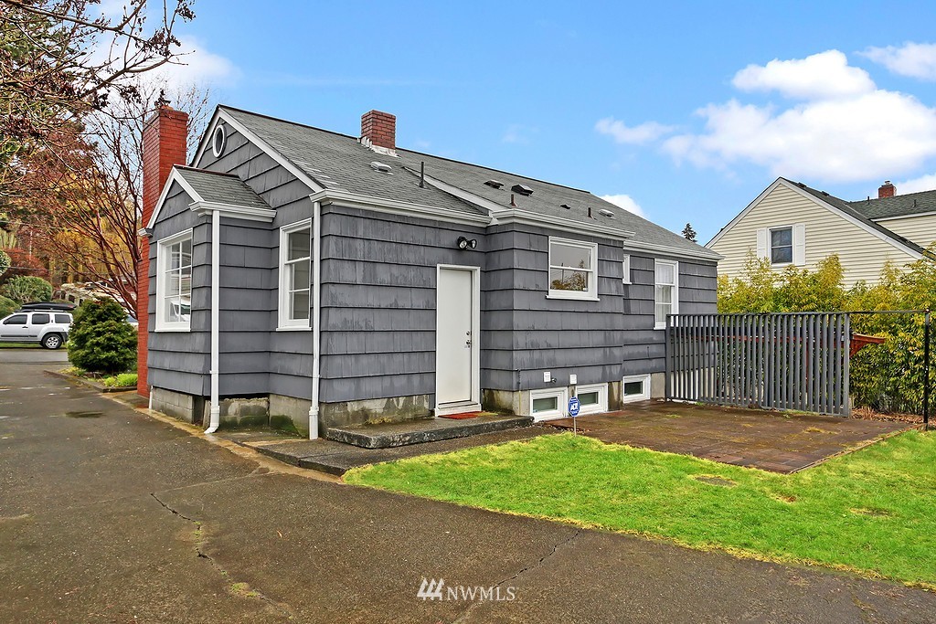 330 Stevens Avenue Southwest Renton, WA 98057 - Photo 18 of 19