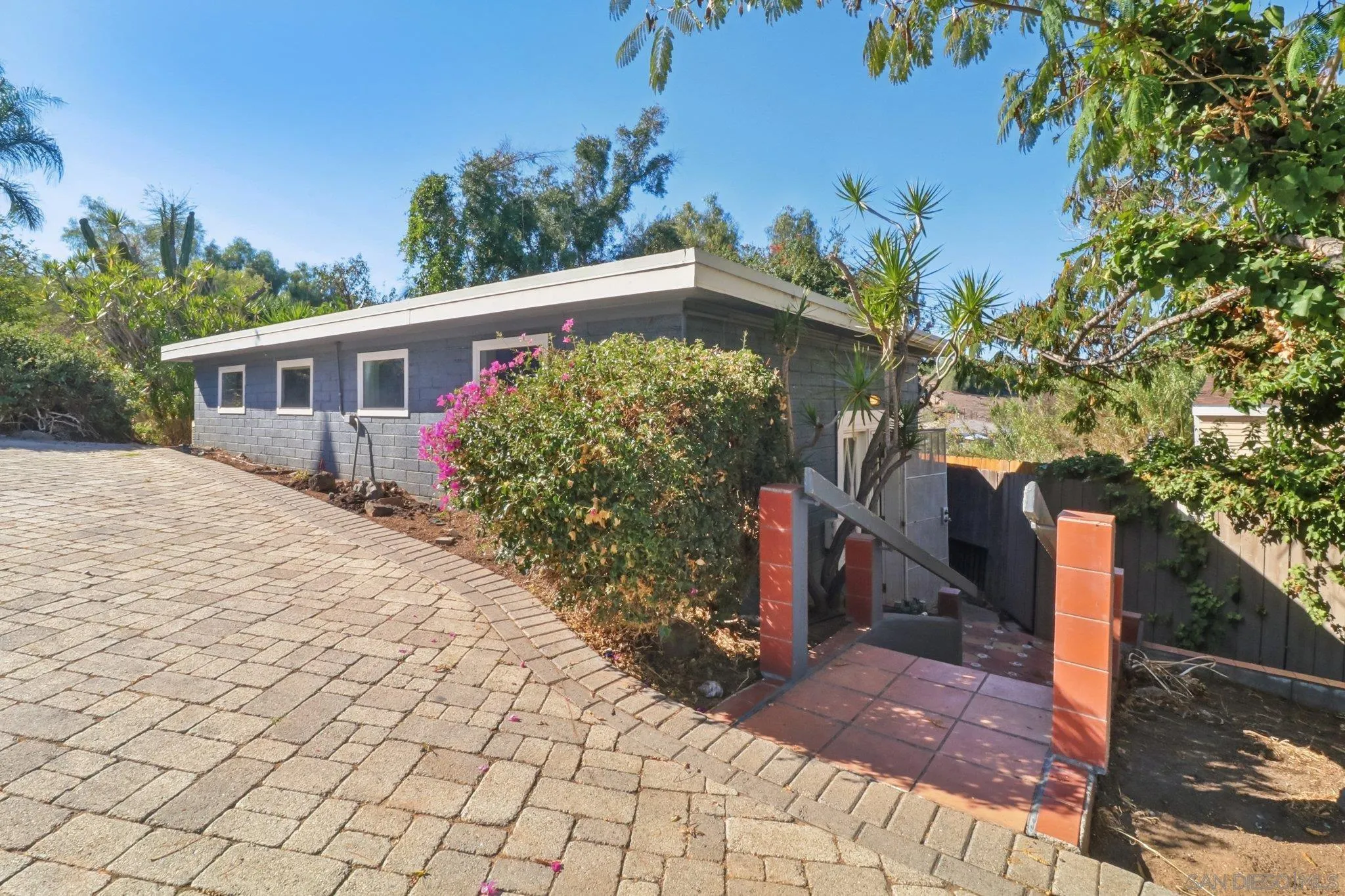 8800 Gardena Road Lakeside, CA 92040 - Photo 2 of 43 Gallery Image 2