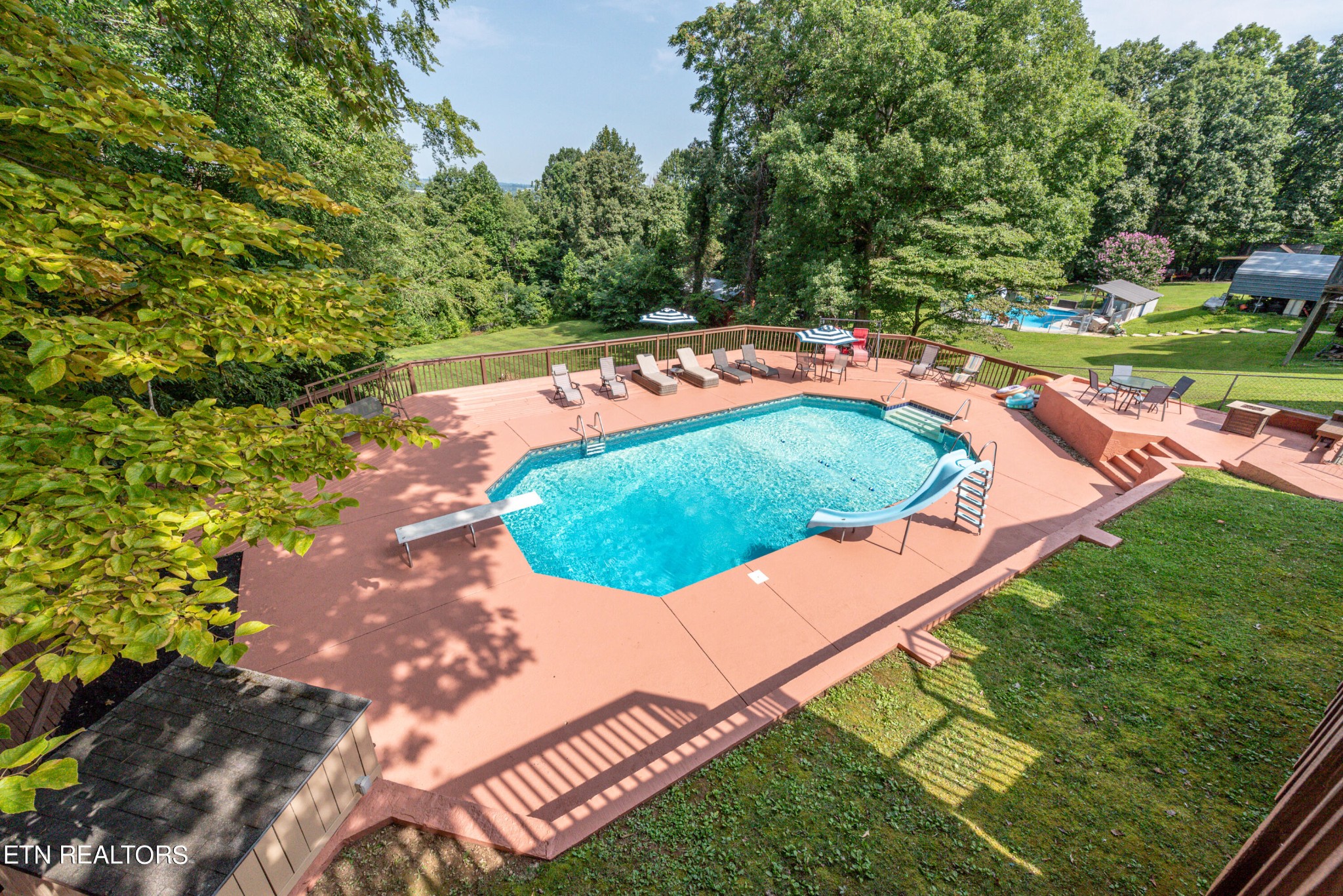 2713 Clover Hill Ridge Road Maryville, TN 37801 - Photo 6 of 51 Gallery Image 6