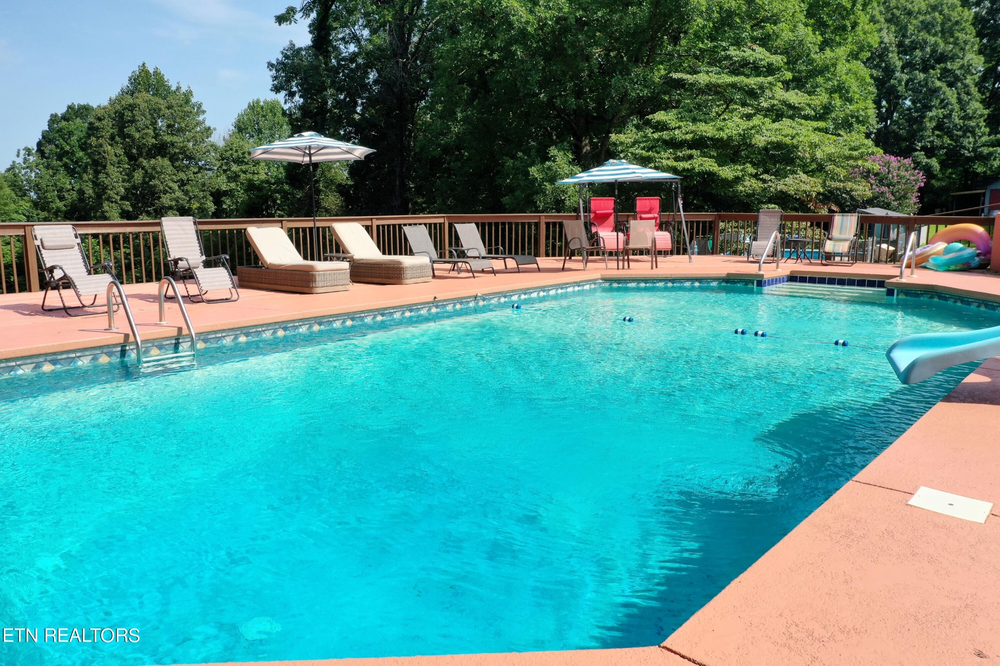 2713 Clover Hill Ridge Road Maryville, TN 37801 - Photo 7 of 51 Gallery Image 7