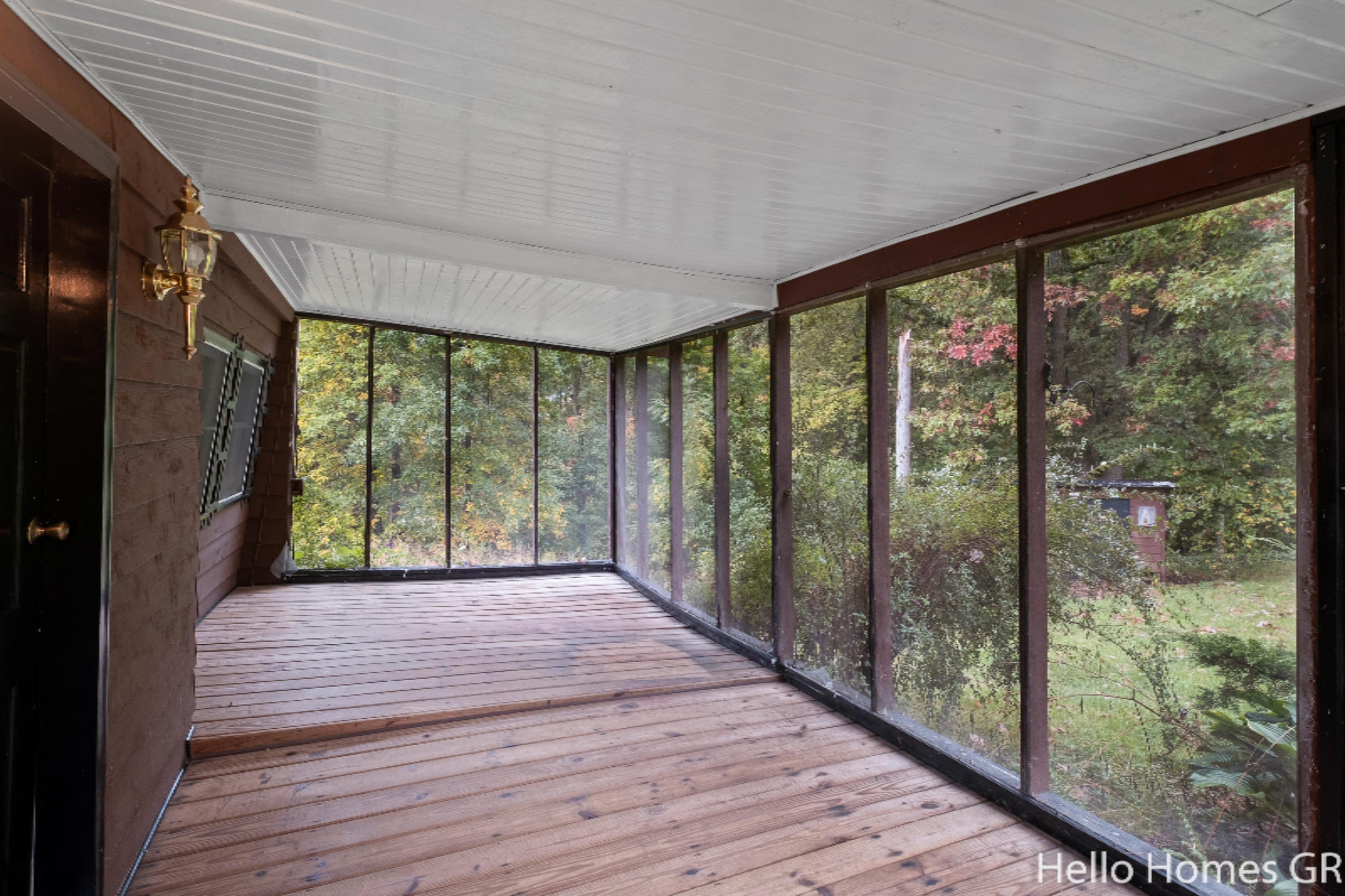 10249 Centerline Road Lowell, MI 49331 - Photo 7 of 25 Entry