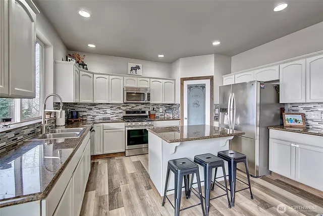 $650,000 | 6810 36th Street Northeast, Marysville, WA 98270