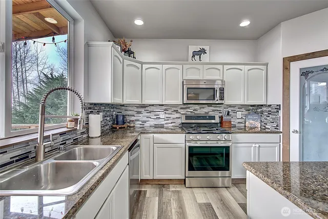 $650,000 | 6810 36th Street Northeast, Marysville, WA 98270