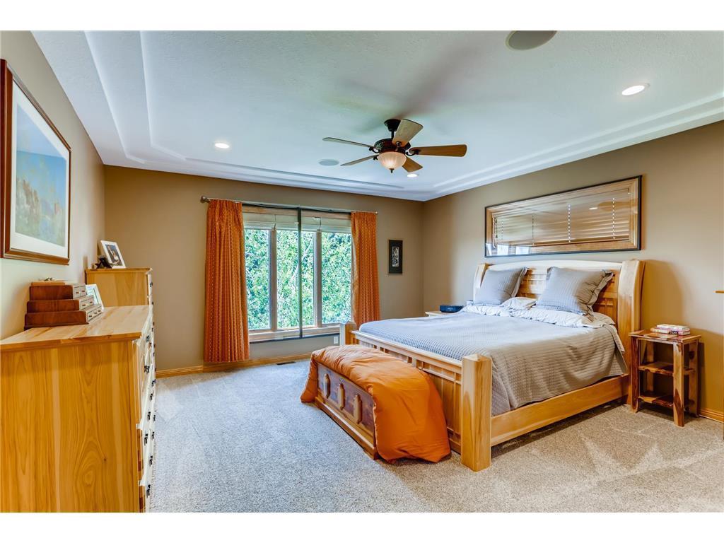 1583 Sparrow Road Waconia, MN 55387 - Photo 12 of 26 Gallery Image 12